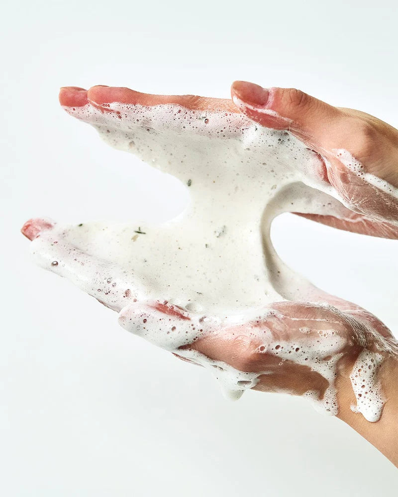 Anua Heartleaf Quercetinol Pore Deep Cleansing Foam 150ml