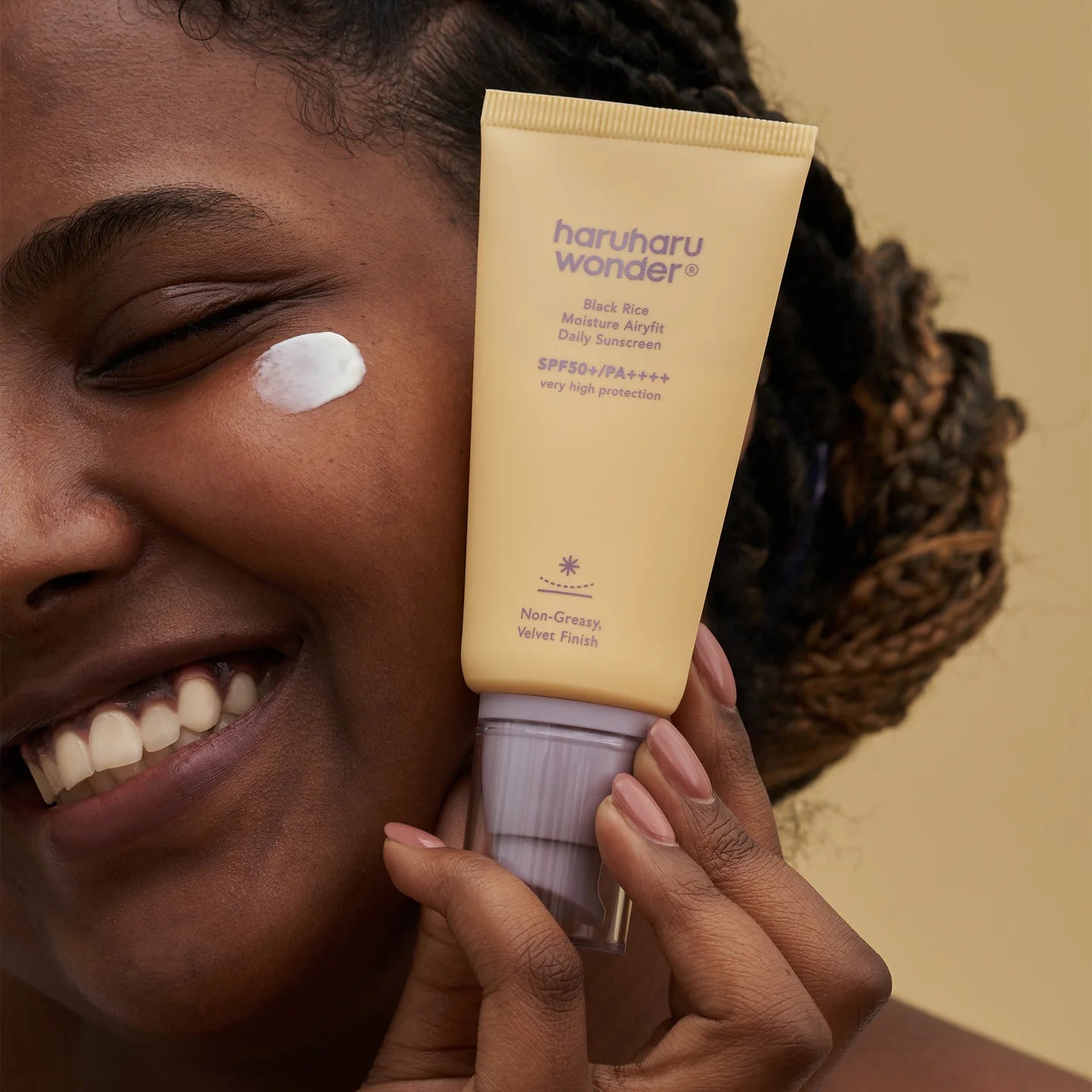 Haruharu Wonder Black Rice Moisture Airyfit Daily Sunscreen SPF 50+ PA++++ – Lightweight Hydrating Protection